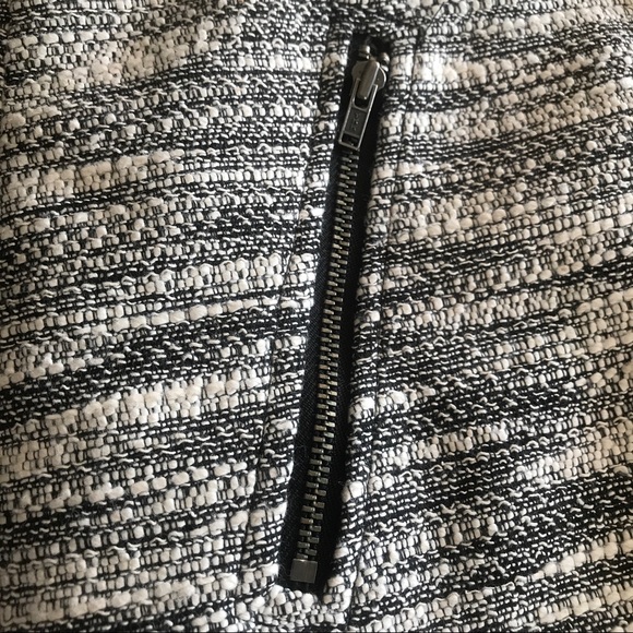 Ann Taylor Loft Petites Black and White skirt! - Picture 6 of 7